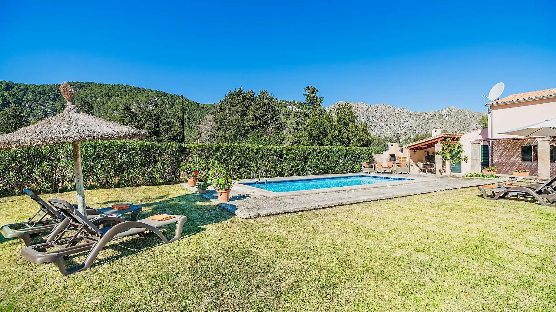L'Hort De Can Llobera Pollença Villa
